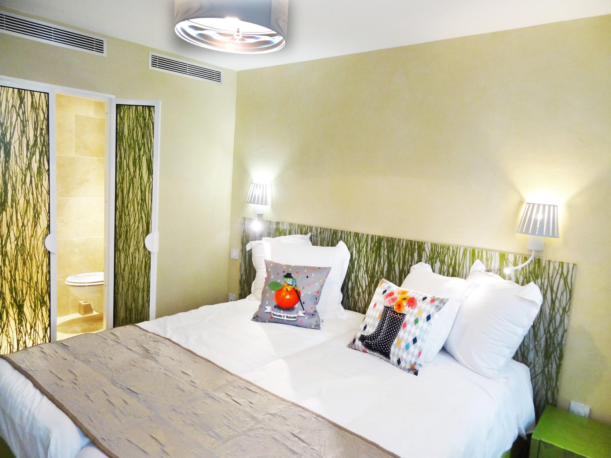 Le Pavillon 3* Parigi